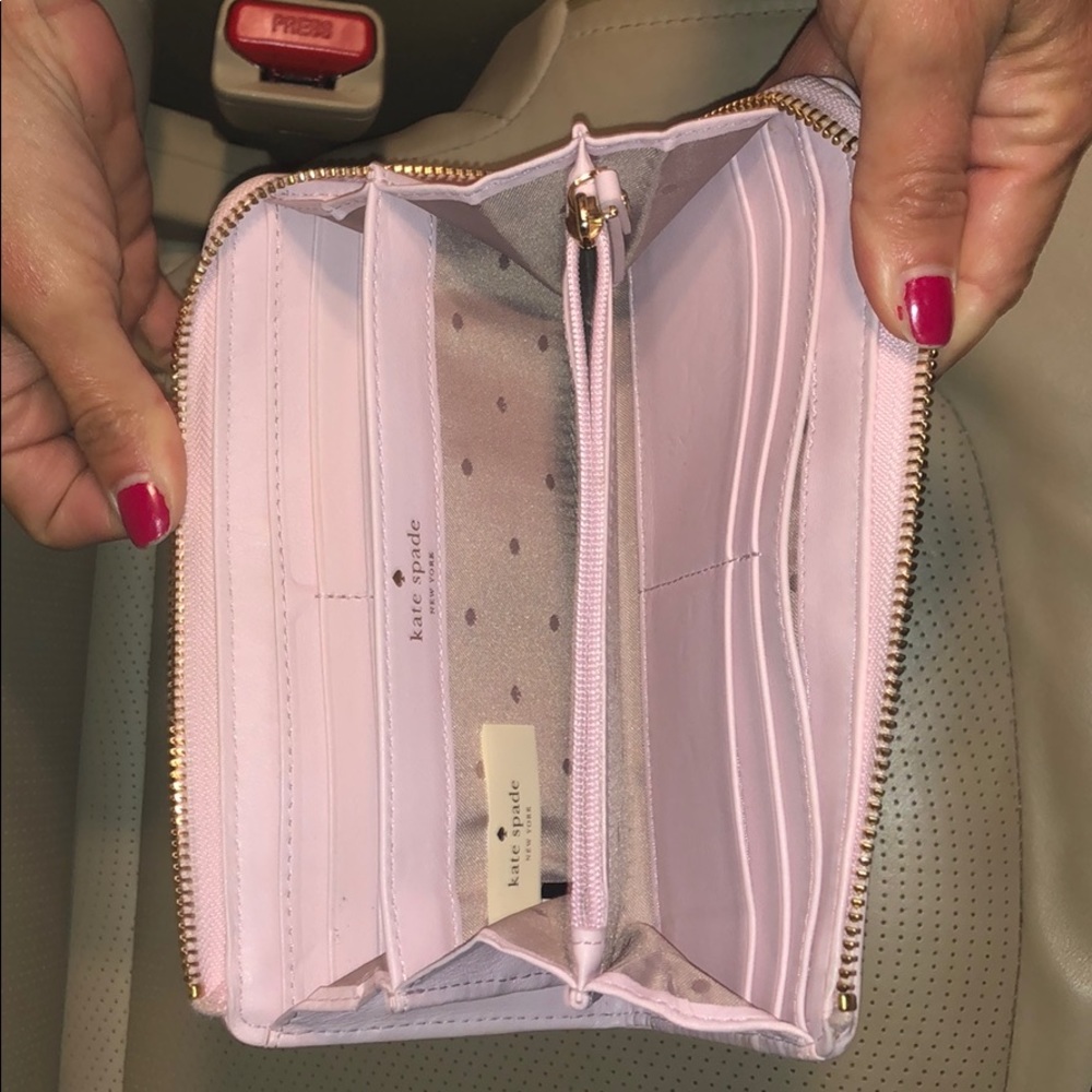 kate spade light pink wallet - Picture 2 of 6